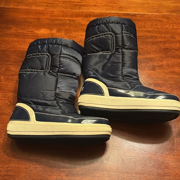 Nordica Snowboots Snow Boots 37 38 or 6.5 7 - Picture 2 of 10